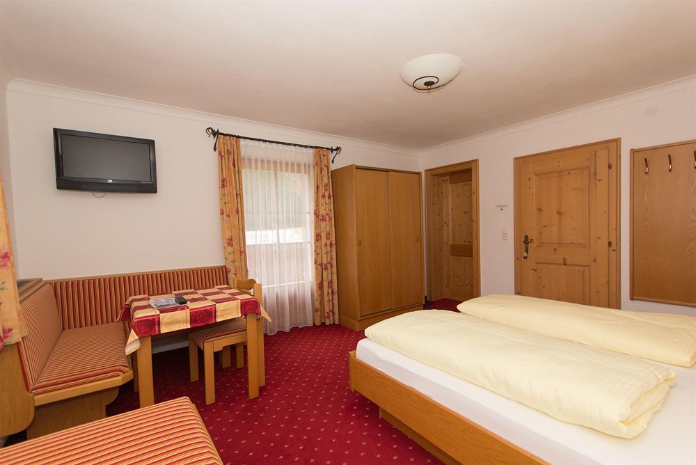Hotel Gasthof Siggen Neukirchen am Grossvenediger Exterior photo